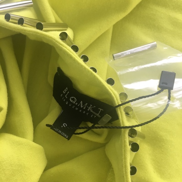 BLQ.MKT Wiggle/Pencil Dress Scoop Neck W/Metallic - Picture 7 of 8